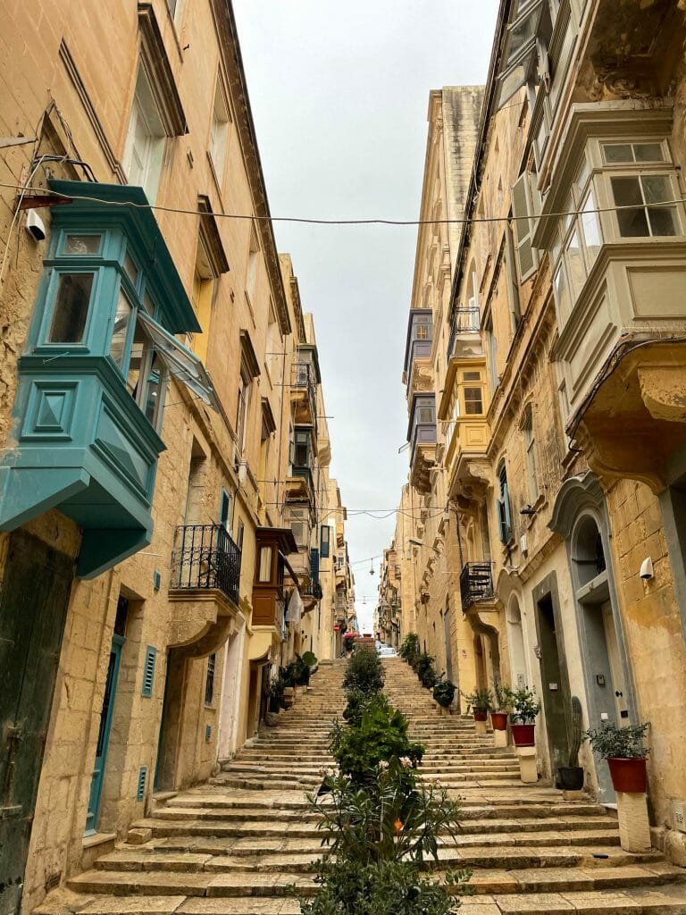 Malta, Unveiling the Secrets of Malta: History, Beauty, and Resilience