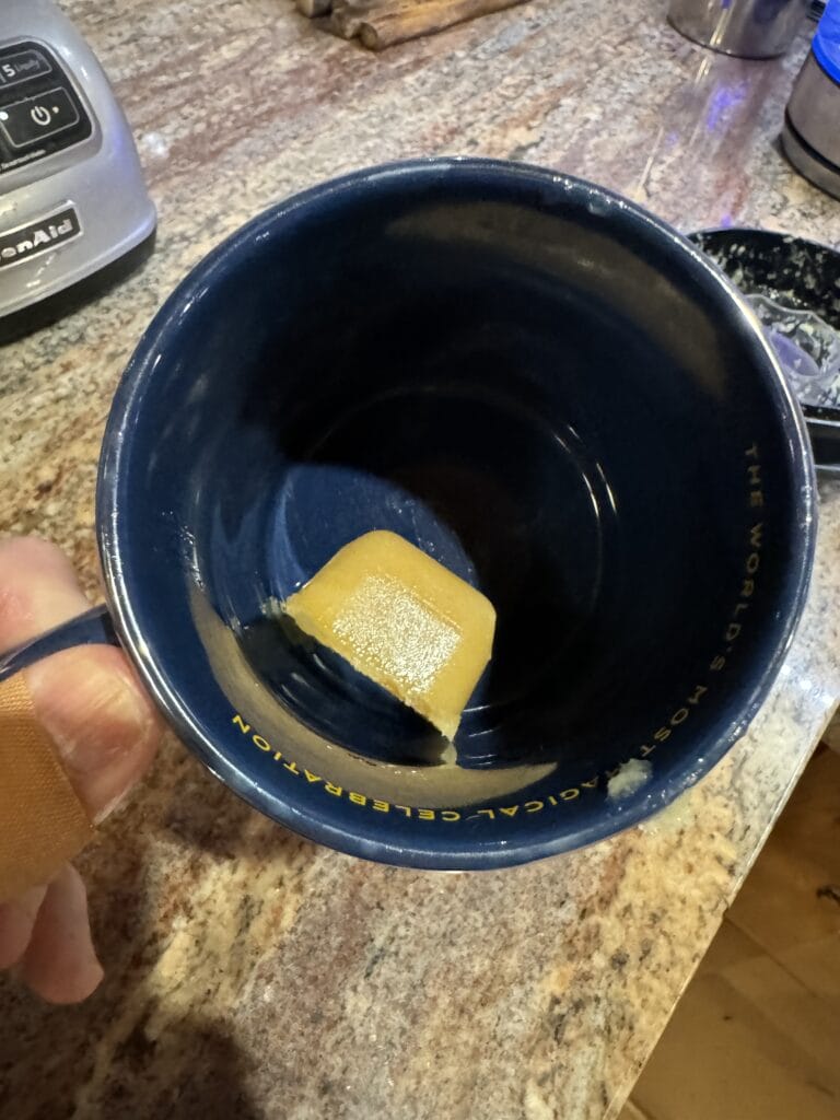 Homemade ginger lemon and honey tea, Homemade Ginger Lemon and Honey Tea