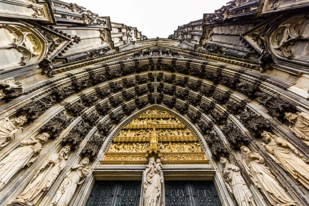 Cologne Cathedral, Cologne Cathedral: An Architectural Masterpiece and a German Icon