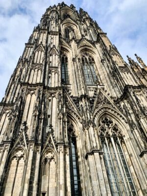 Cologne Cathedral, Cologne Cathedral: An Architectural Masterpiece and a German Icon