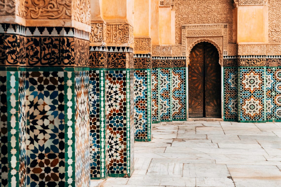 Morocco Customs, Embracing Morocco&#8217;s Customs and Traditions: A Guide for Visitors